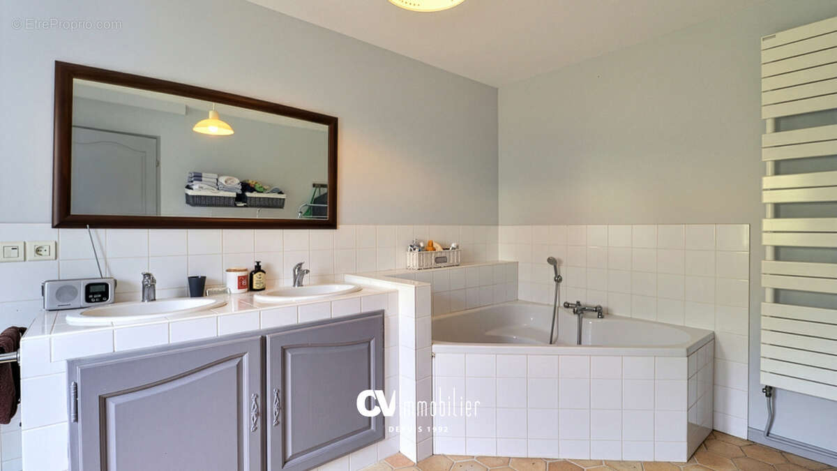 Maison à DAUBEUF-PRES-VATTEVILLE