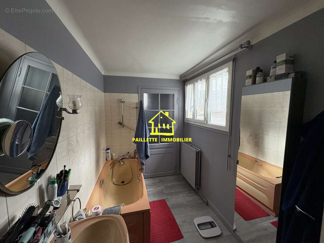 Appartement à SAINT-ROMAIN-DE-COLBOSC