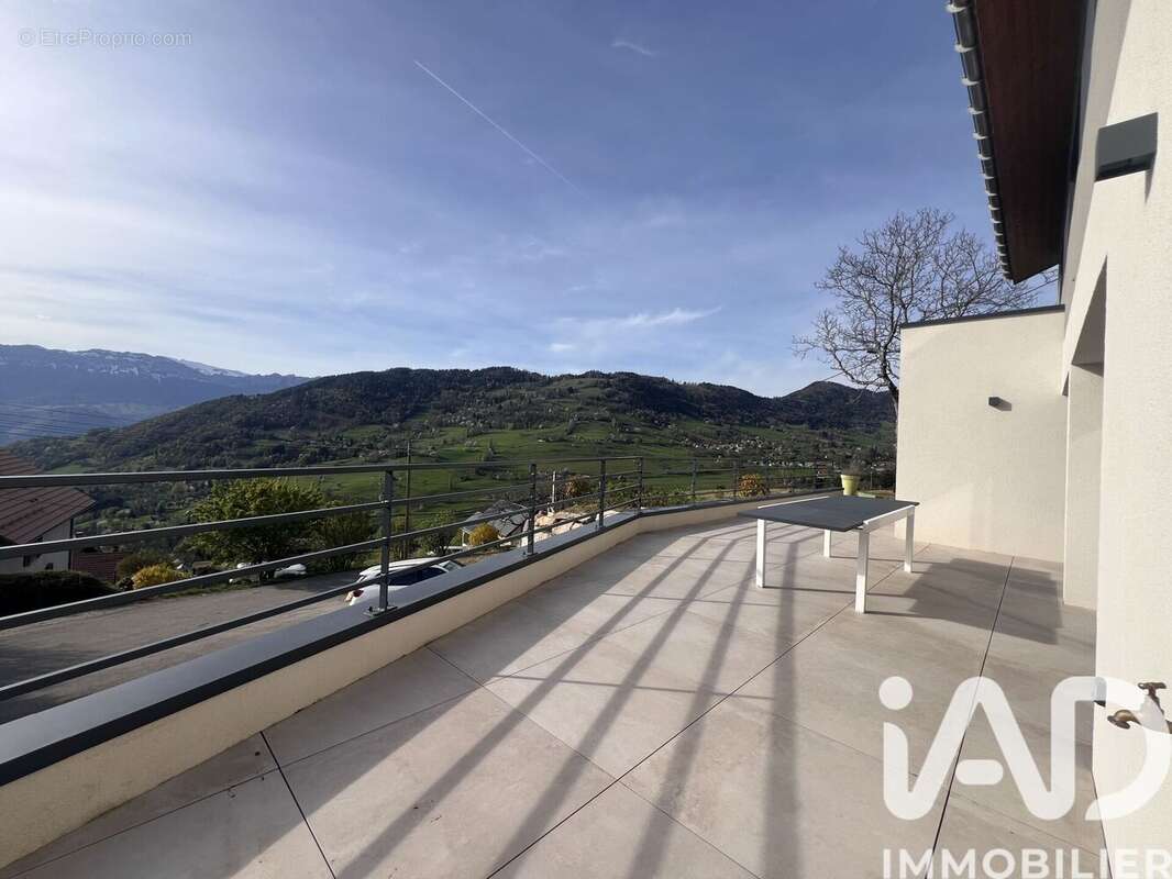 Photo 2 - Maison à THEYS