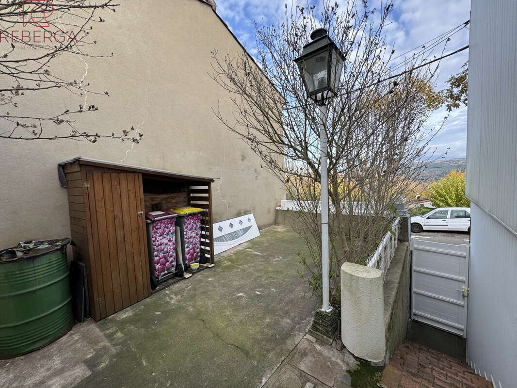 Maison à AUSSILLON