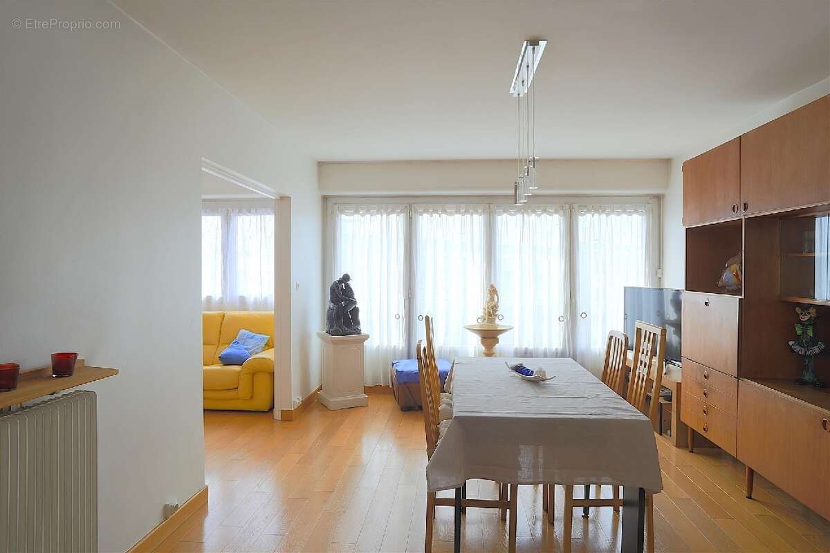 Appartement à YERRES