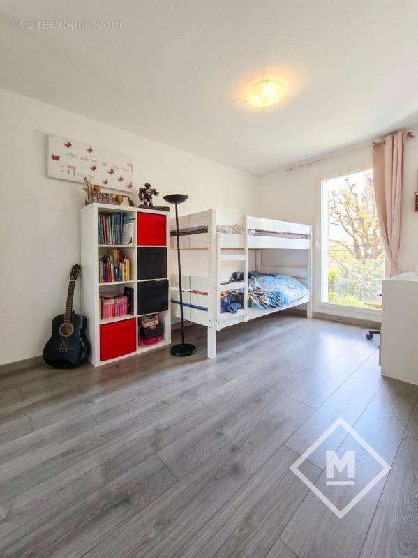 Appartement à MARSEILLE-9E