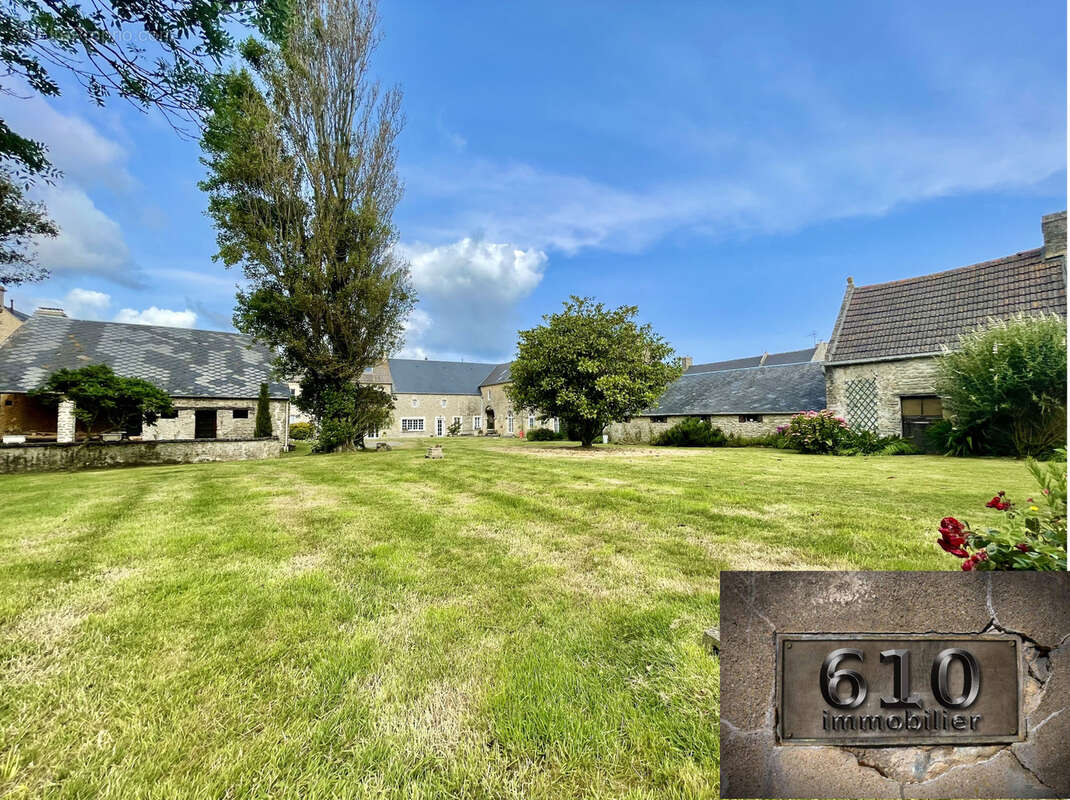 Maison à SAINT-PIERRE-DU-MONT