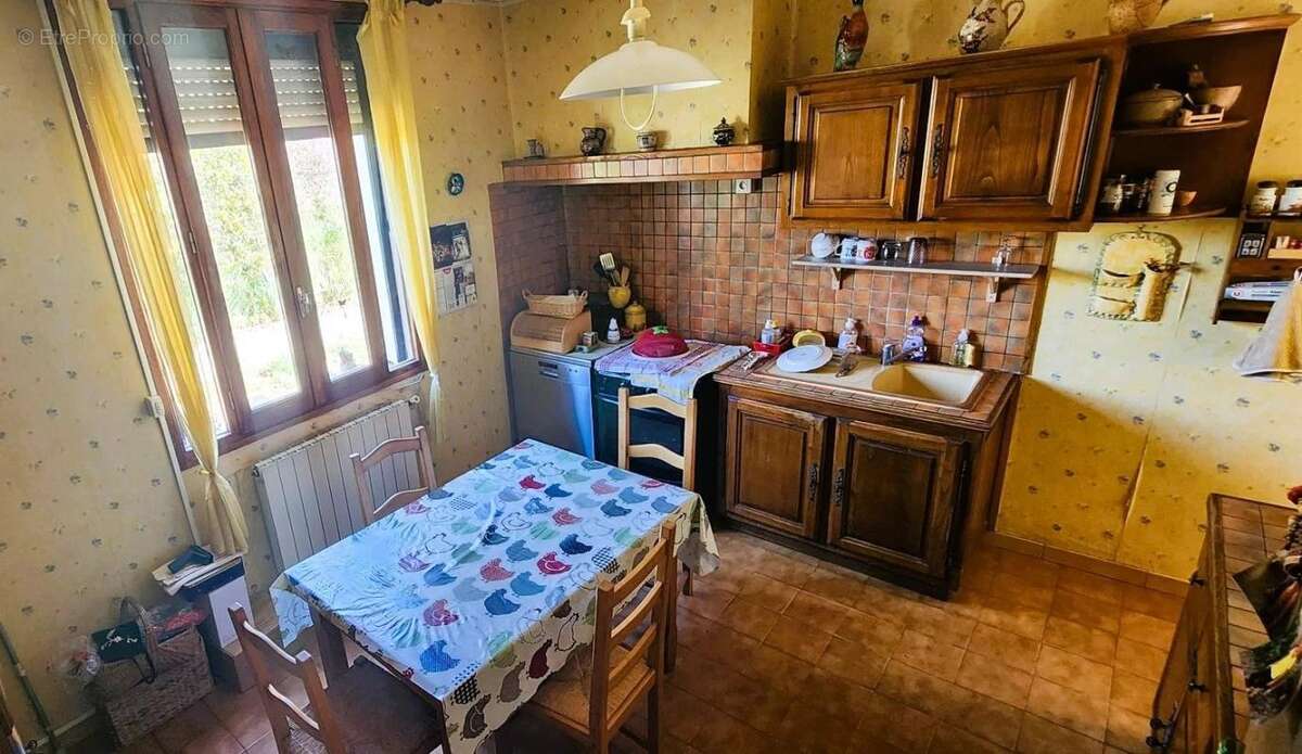 Maison à ESPONDEILHAN