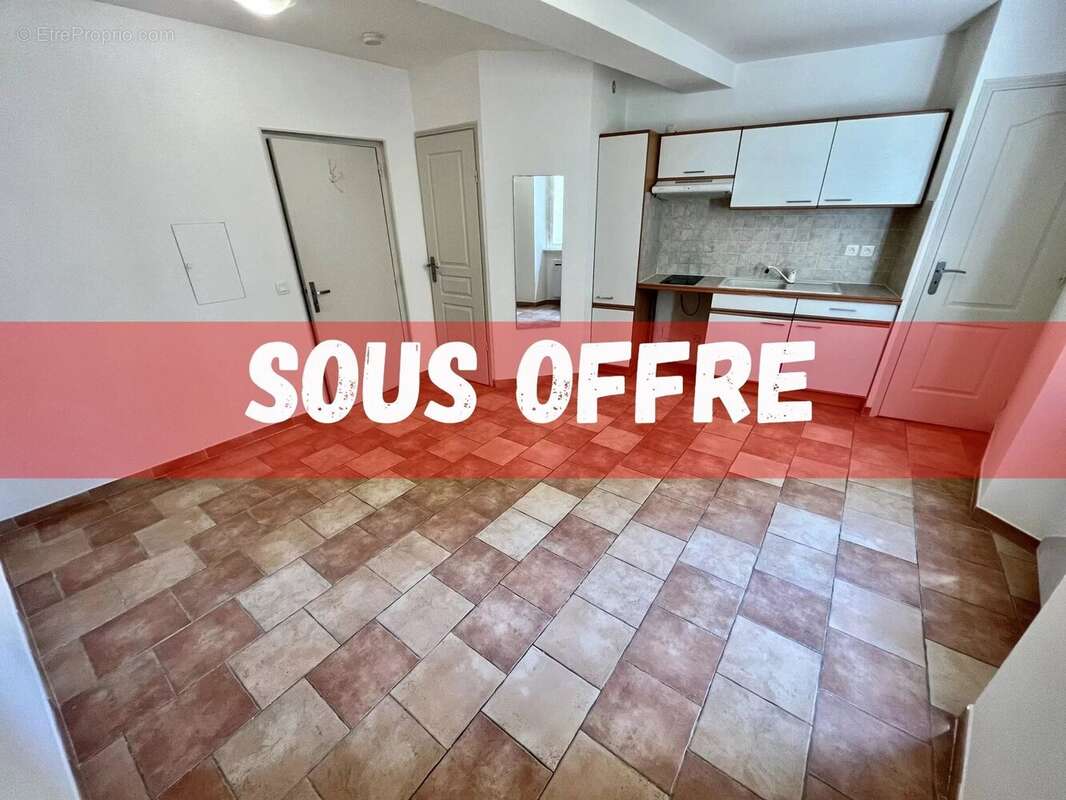Appartement à PUGET-THENIERS