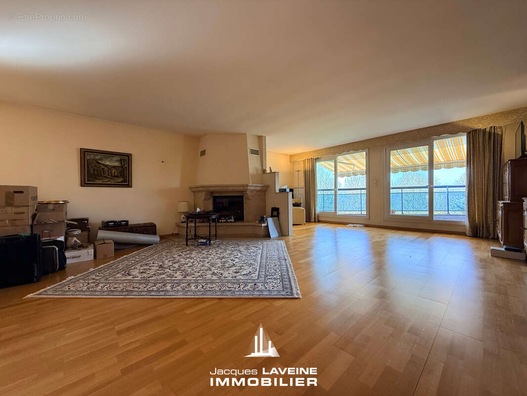 Appartement à SAINT-JULIEN-LES-METZ