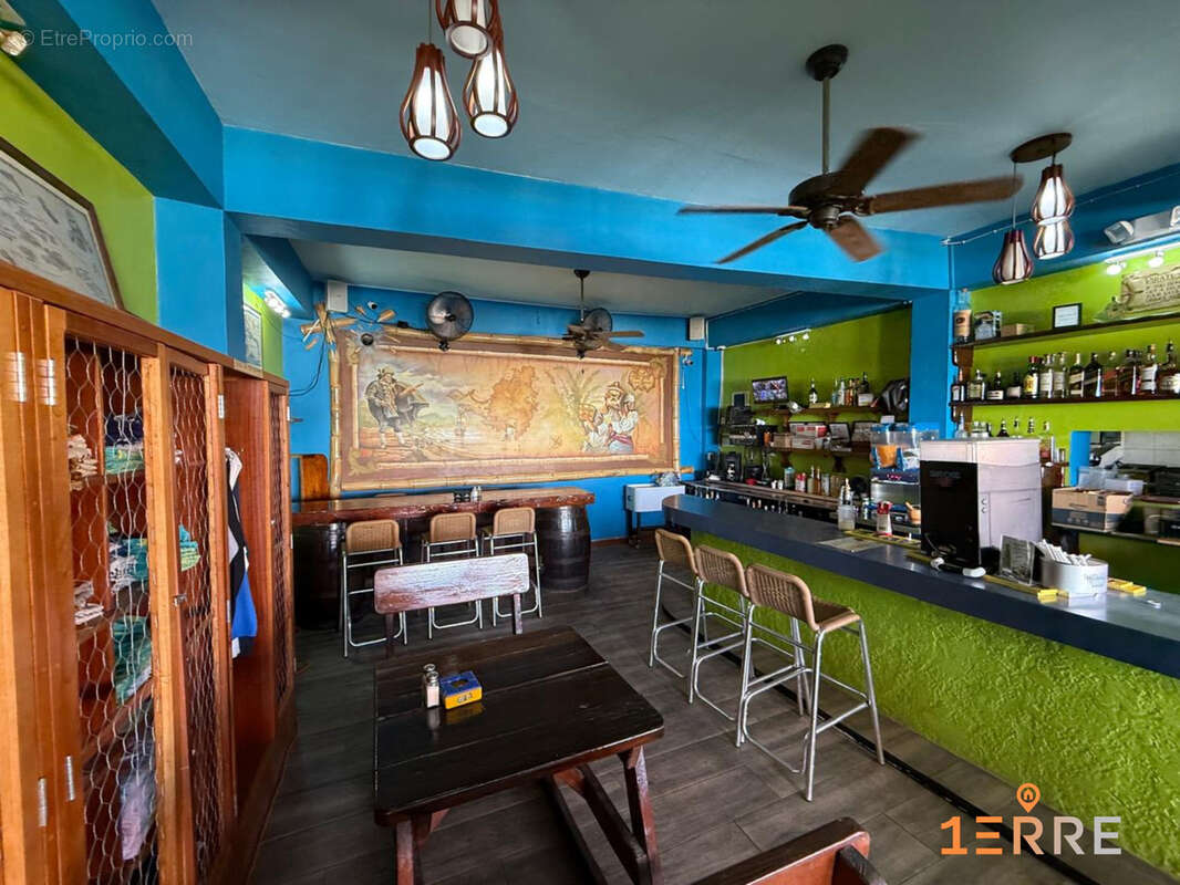 Commerce à SAINT-MARTIN