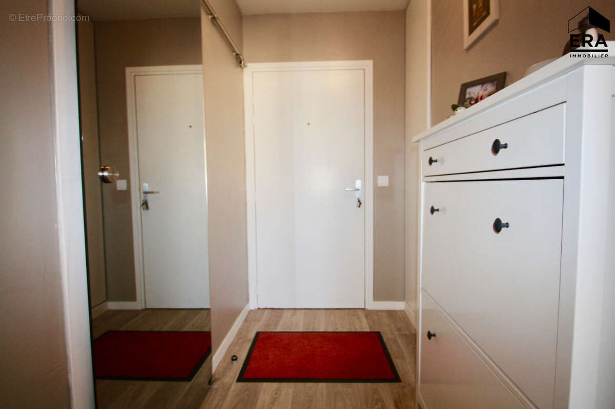 Appartement à CORBEIL-ESSONNES