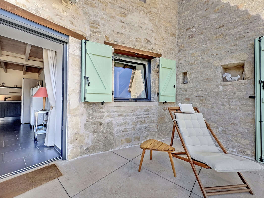 Maison à COULONGES-SUR-L&#039;AUTIZE