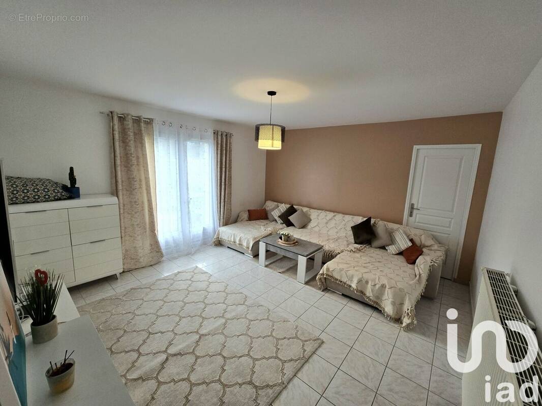 Photo 1 - Maison à FLEURY-LES-AUBRAIS