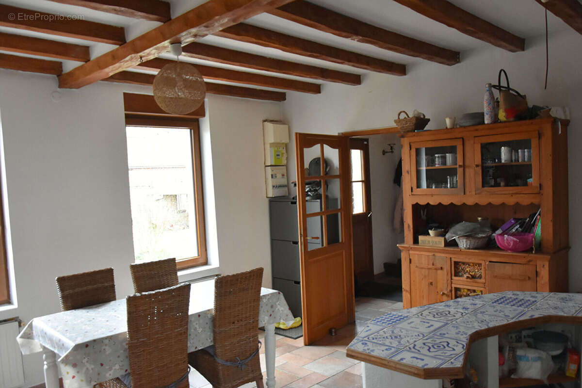 Maison à VERCHAIN-MAUGRE
