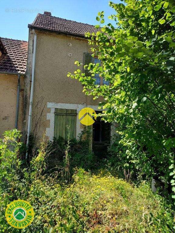 Maison à DUN-LE-PALESTEL