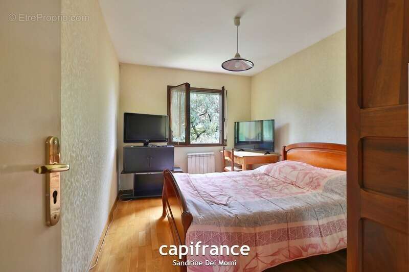 Maison à FRANCHEVILLE