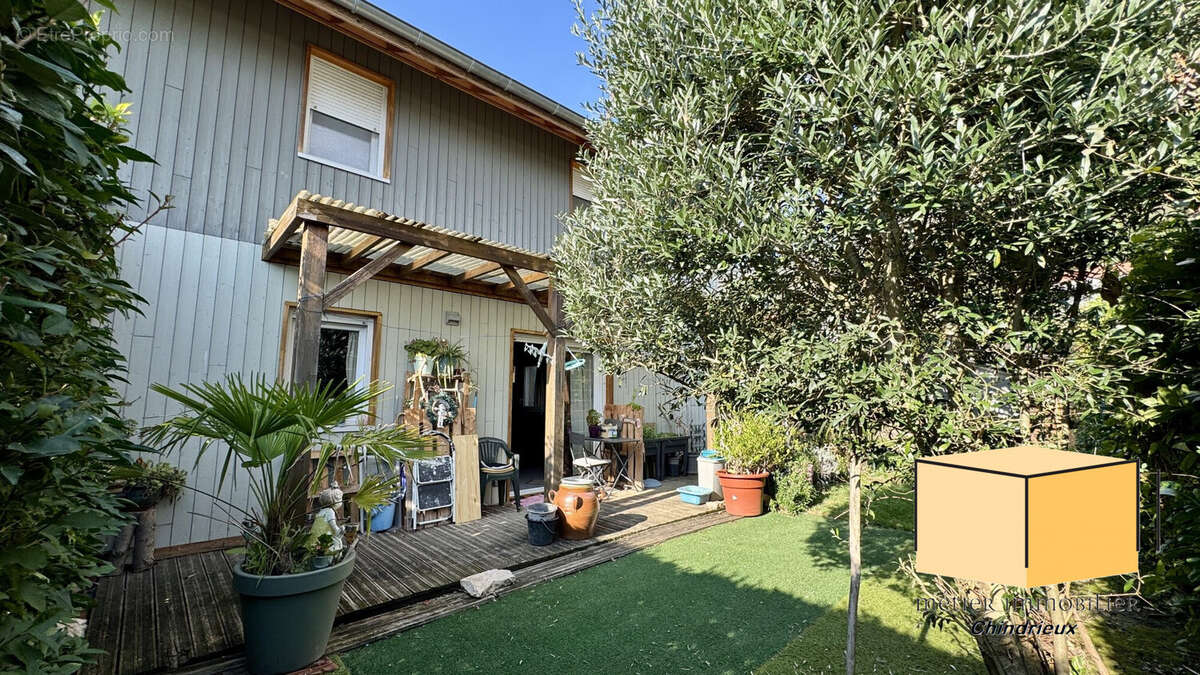 Maison à CHINDRIEUX