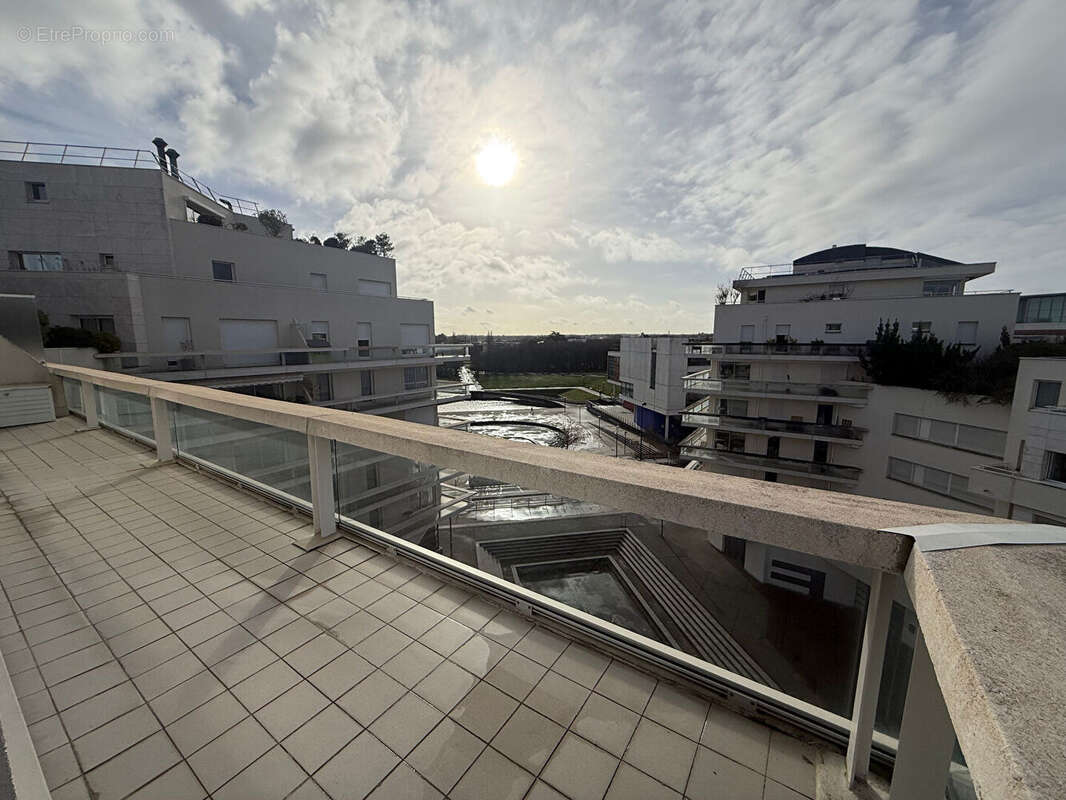 Appartement à MONTIGNY-LE-BRETONNEUX