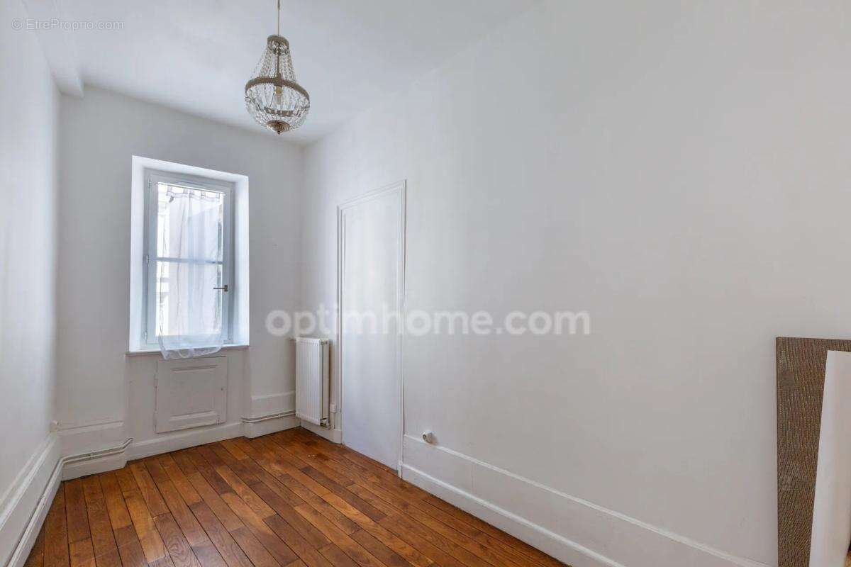 Lyon 1 – Presqu’île – Appartement ancien divisible en 2 lots : opportunité d’investissement locatif - photo 16