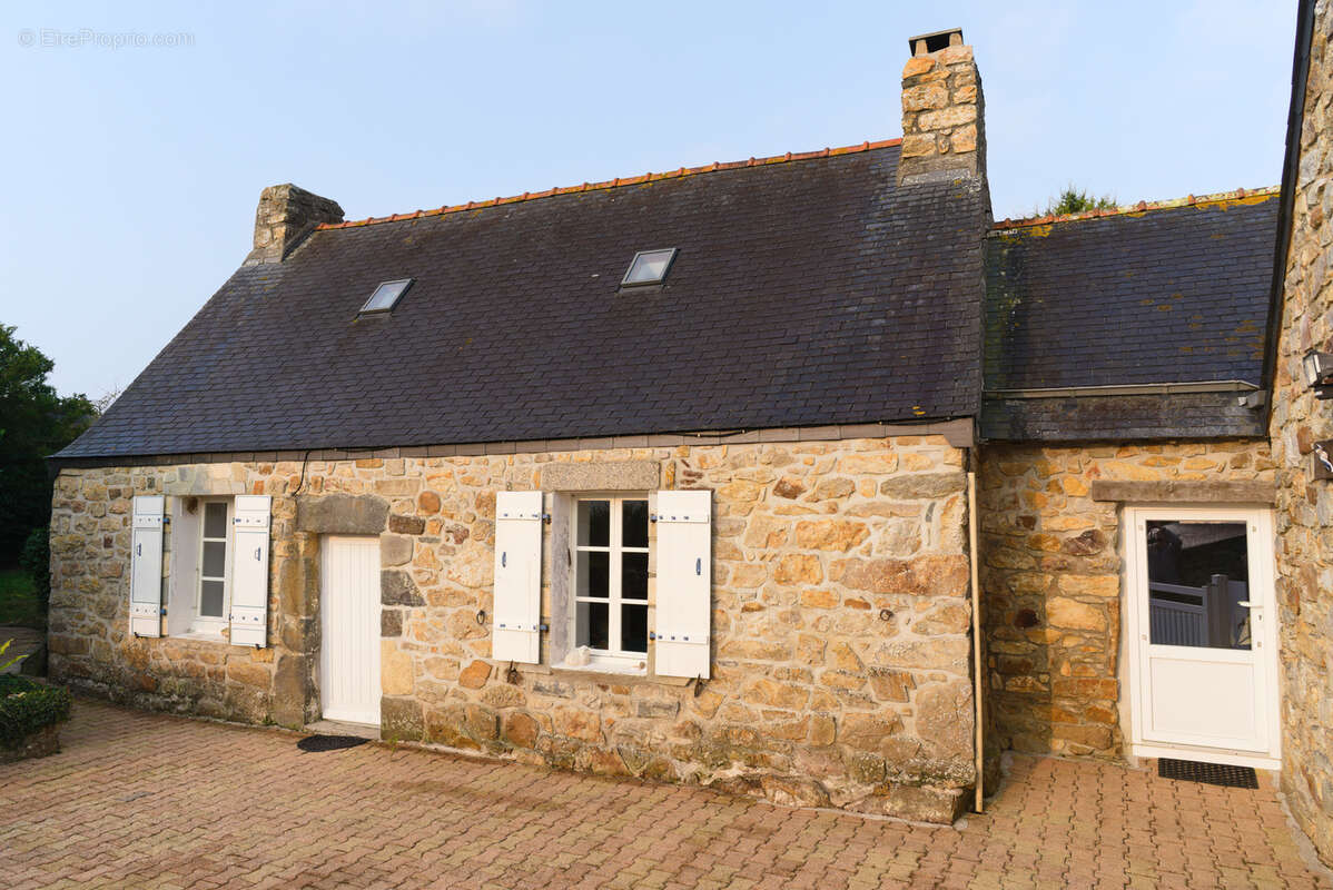 Maison à CAMARET-SUR-MER