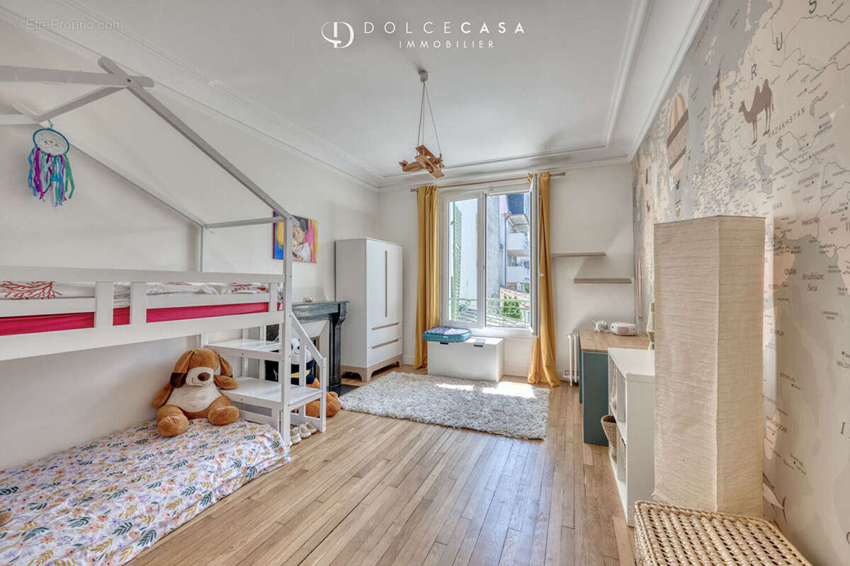 Maison à NOGENT-SUR-MARNE