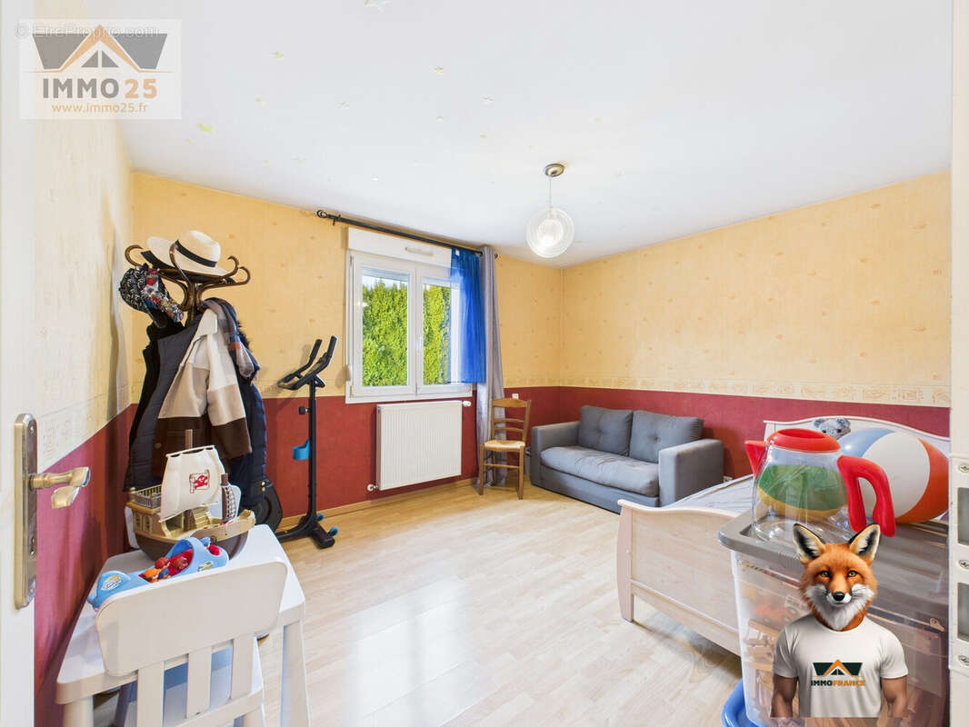 Maison 153 m² à Villers-Le-Lac  - photo 5