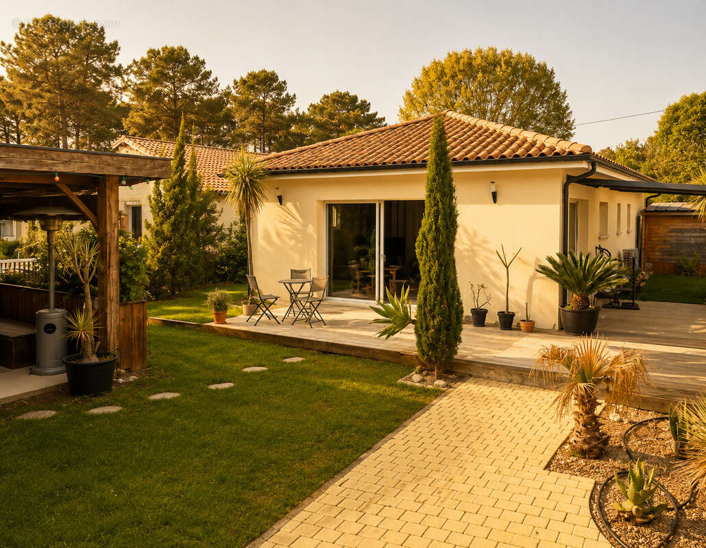 Maison à GUJAN-MESTRAS