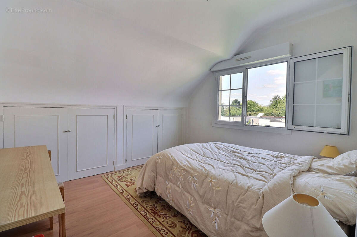 Maison à SAINT-SEBASTIEN-SUR-LOIRE