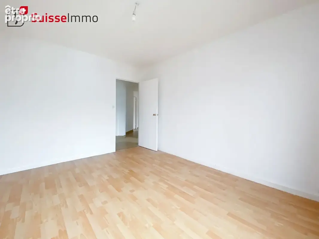 Grand appartement à Montbéliard - photo 4