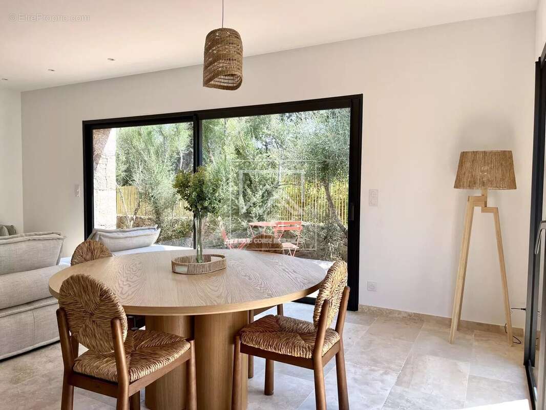 Maison à PORTO-VECCHIO