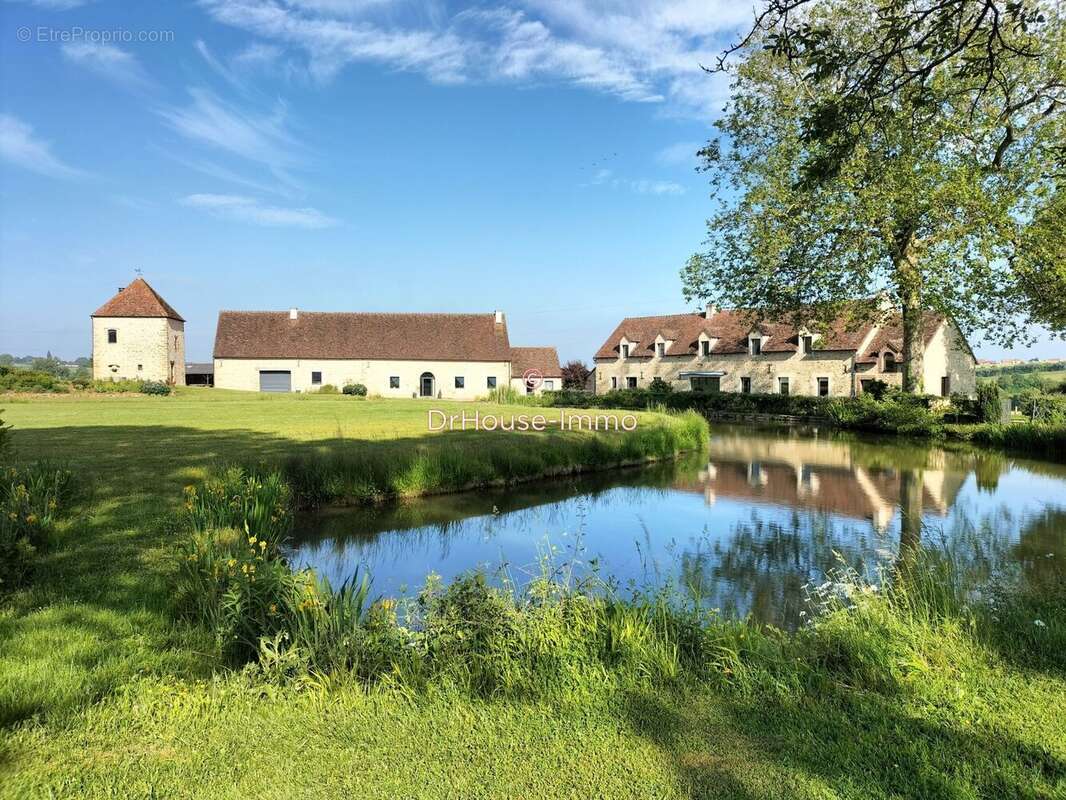 Maison à BAZOCHES-SUR-HOENE