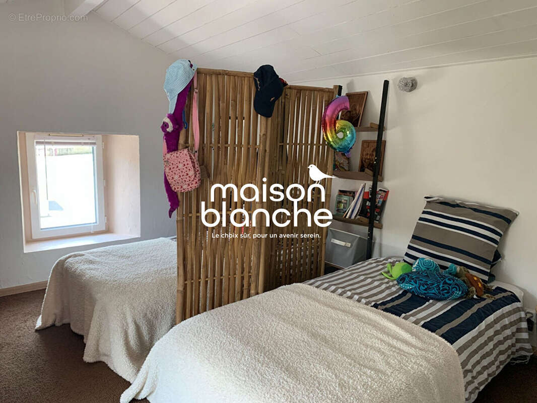 Maison à SAINT-PIERRE-D&#039;AMILLY