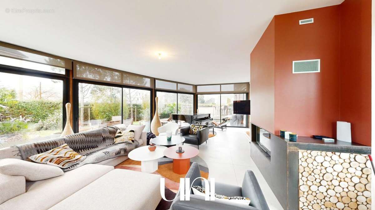 Maison 8 pièces de 210 m2 avec terrasse - Caen Université - photo 7