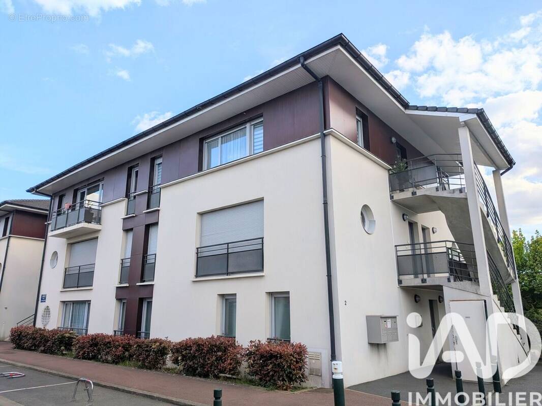 Photo 1 - Appartement à CHELLES