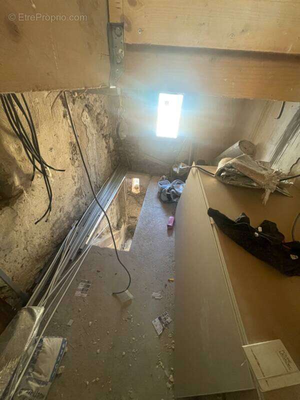 Maison de village 54 m2 à terminer, sise à 04290 Volonne - photo 8