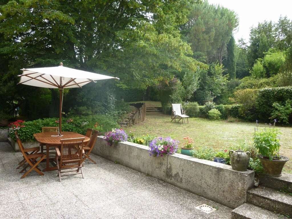 Maison à SAINT-AULAYE