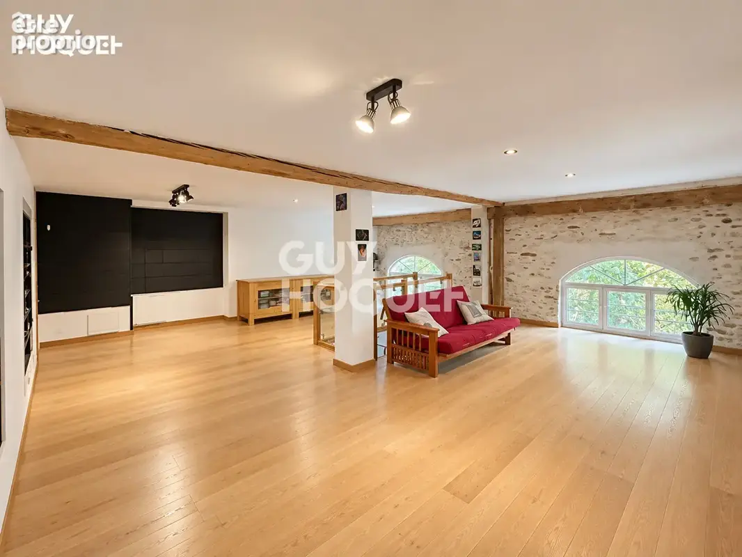 Longère atypique de 367 m² avec piscine intérieure ? Terrain de 6 452 m² ? À 10 min de Coulommiers - photo 12