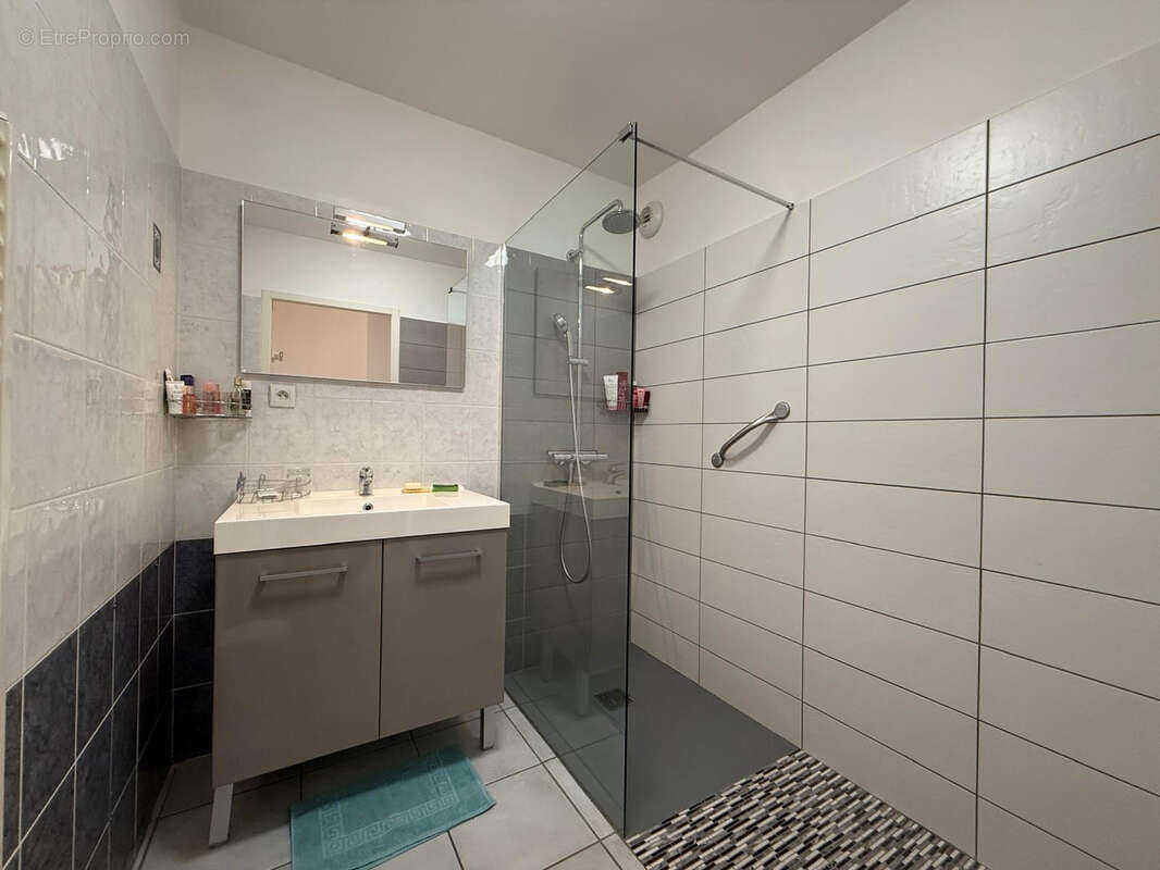 Appartement à VERNOSC-LES-ANNONAY