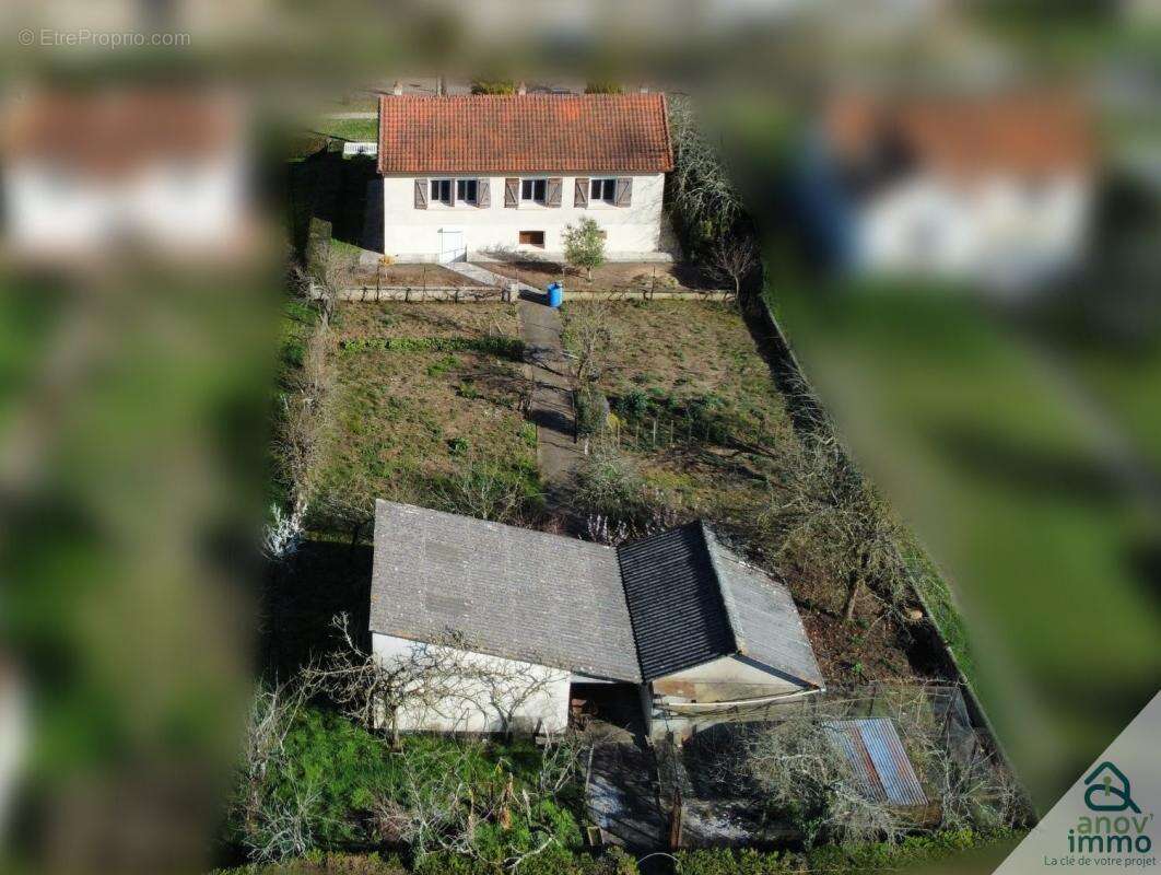 Maison à MAUPREVOIR