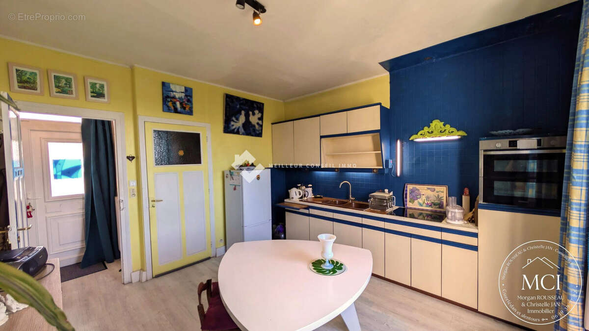 Maison 54 m² à Caurel  - photo 4