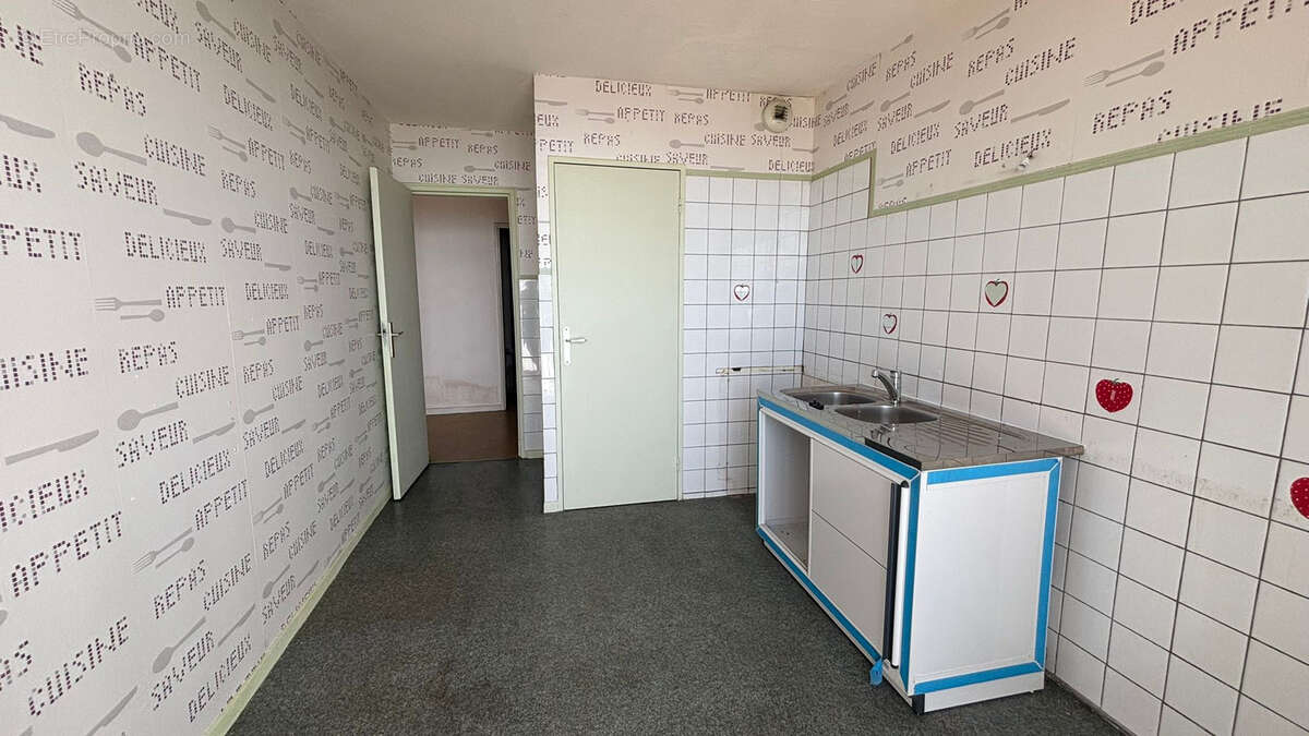 Appartement à PORT-DE-BOUC