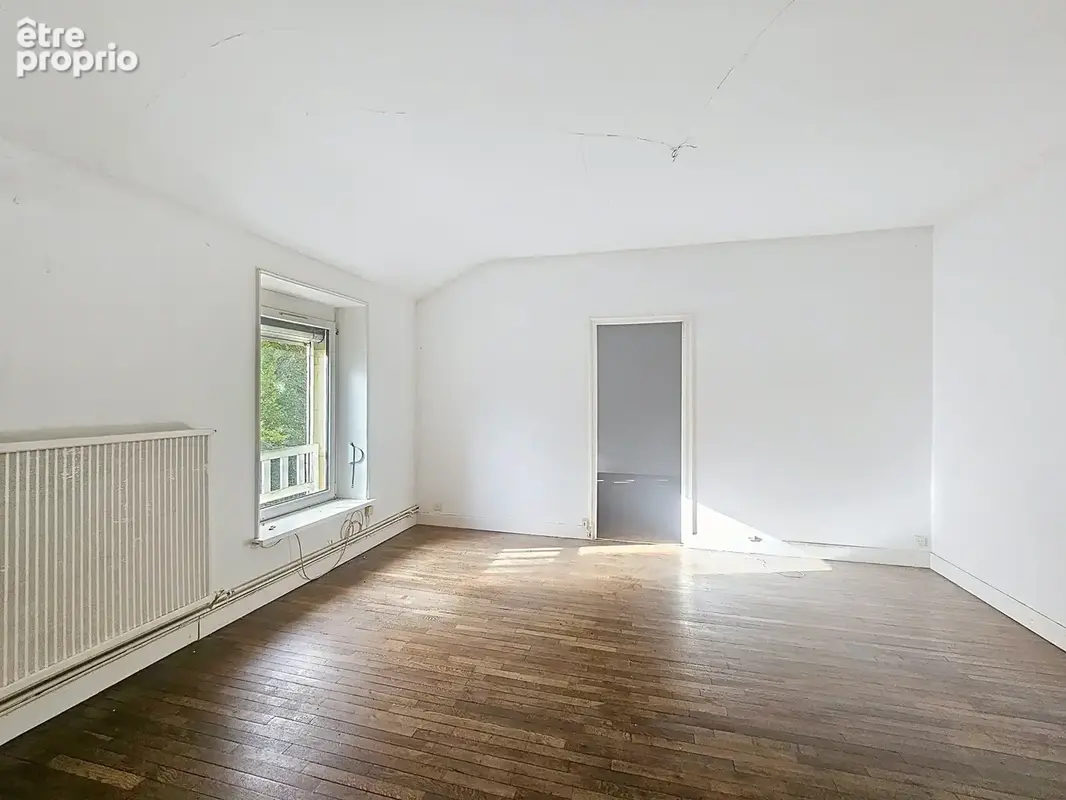Immeuble de rapport - 6 appartements + 1 local professionnel - photo 6