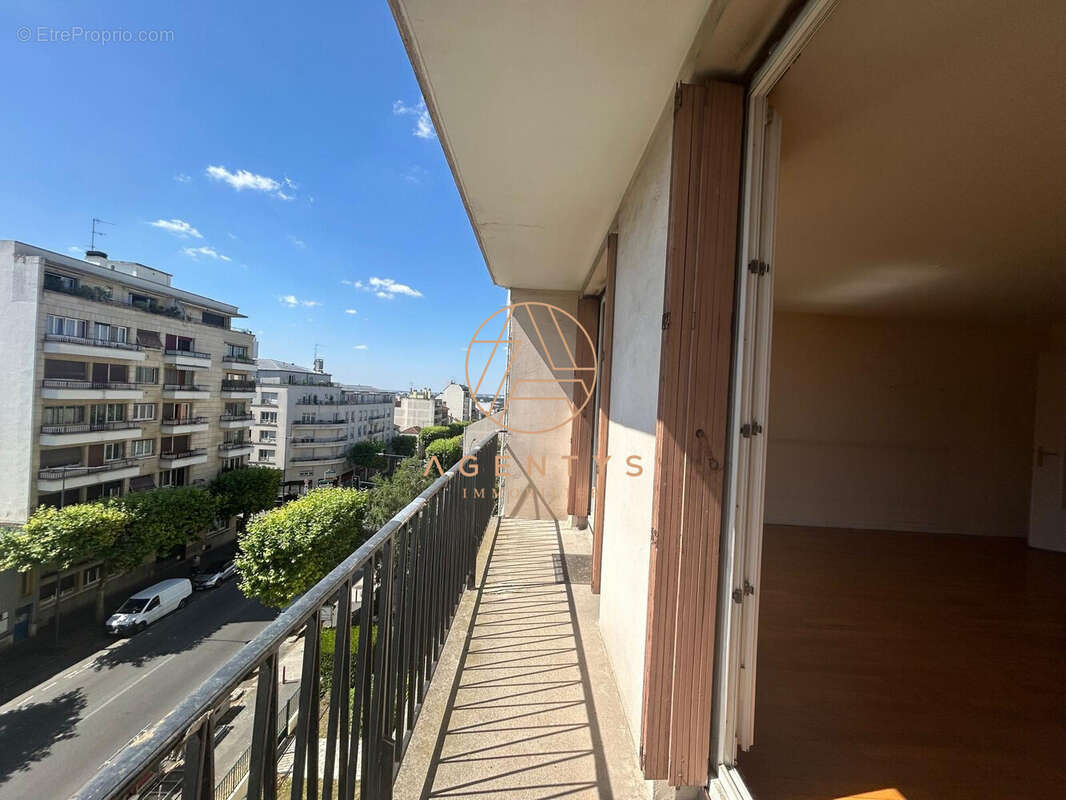 Appartement à NOGENT-SUR-MARNE