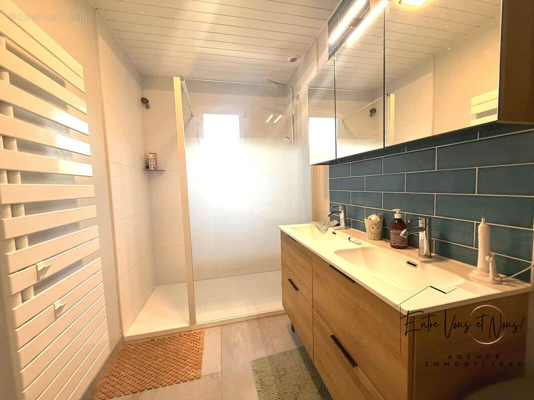 Maison 110 m² à Bazas  - photo 9