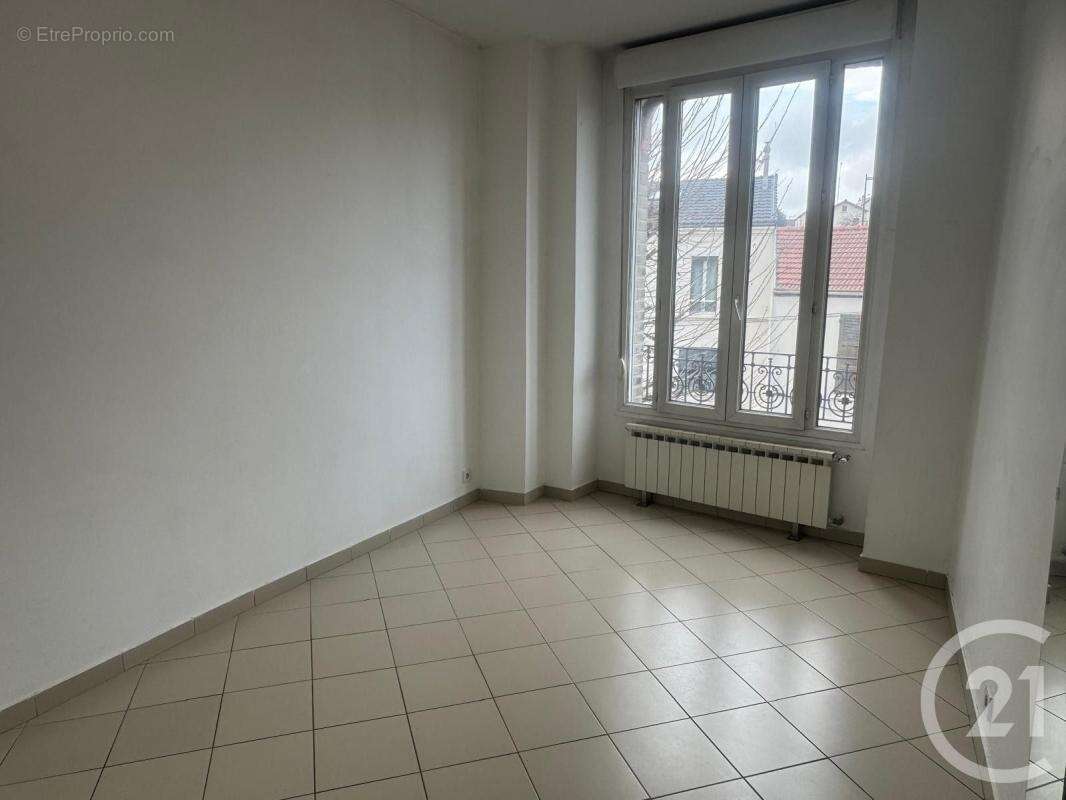 Appartement à FONTENAY-SOUS-BOIS