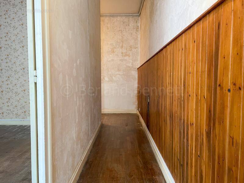 Maison à SAUZE-VAUSSAIS