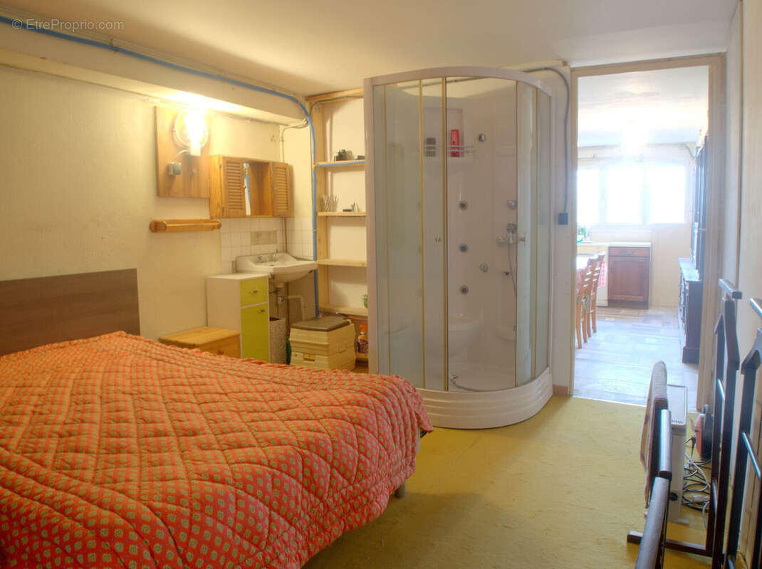 Maison à MESSEIX