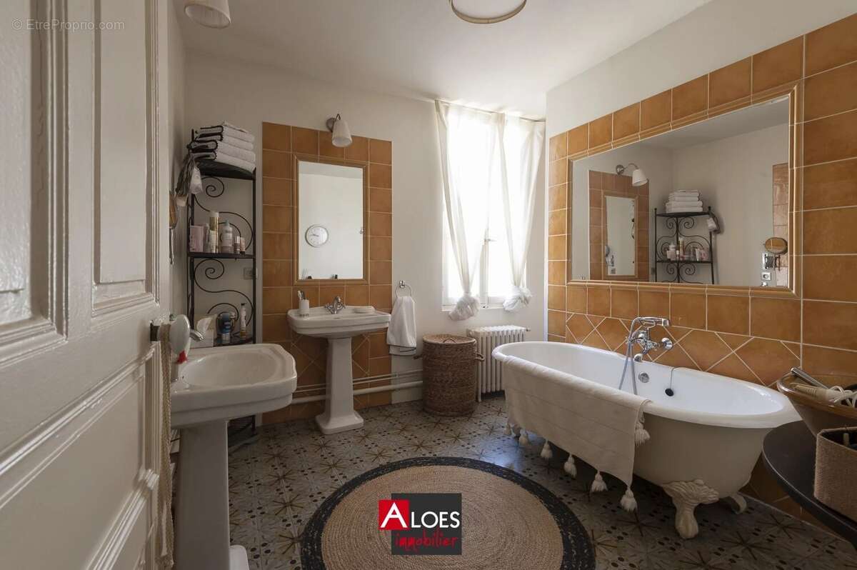 Maison à AIGUES-MORTES