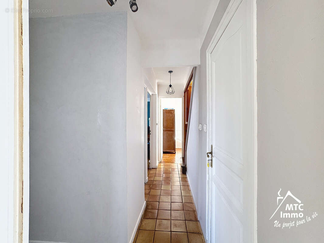 Maison à LA VERPILLIERE