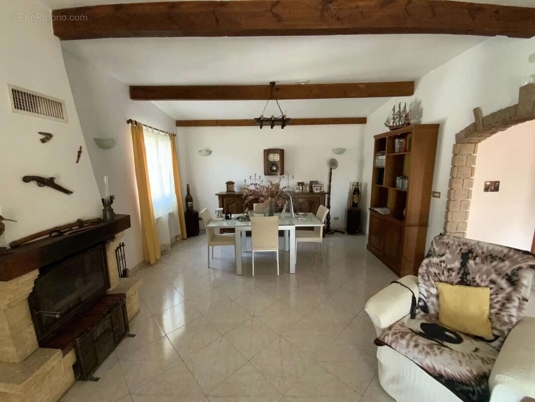 Maison à MENTON
