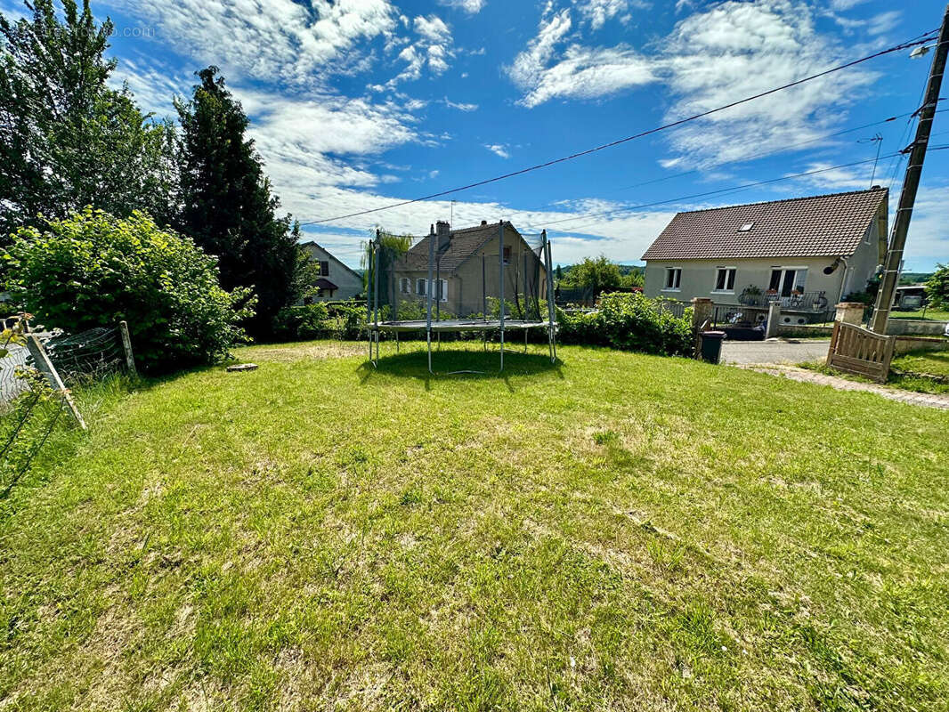 Maison Camelin 8 pièce(s) 200 m2 - photo 16