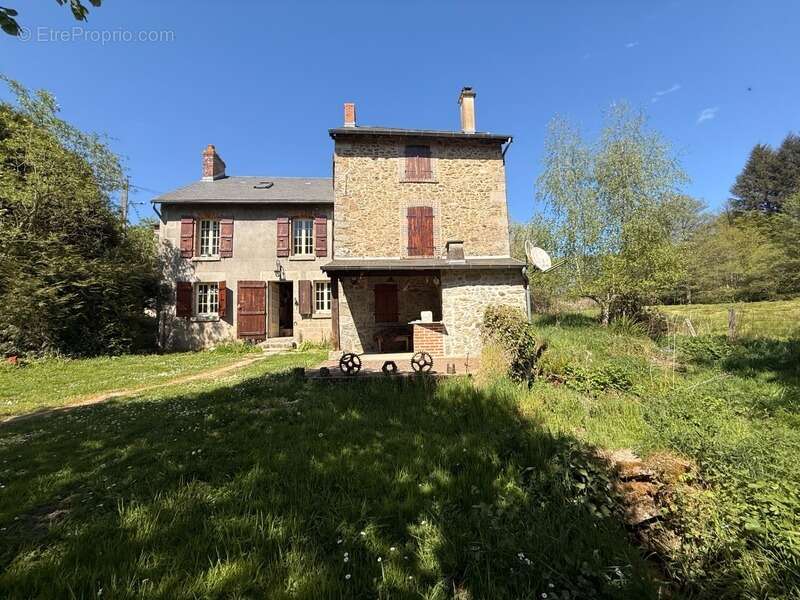Maison à SAINT-VAURY