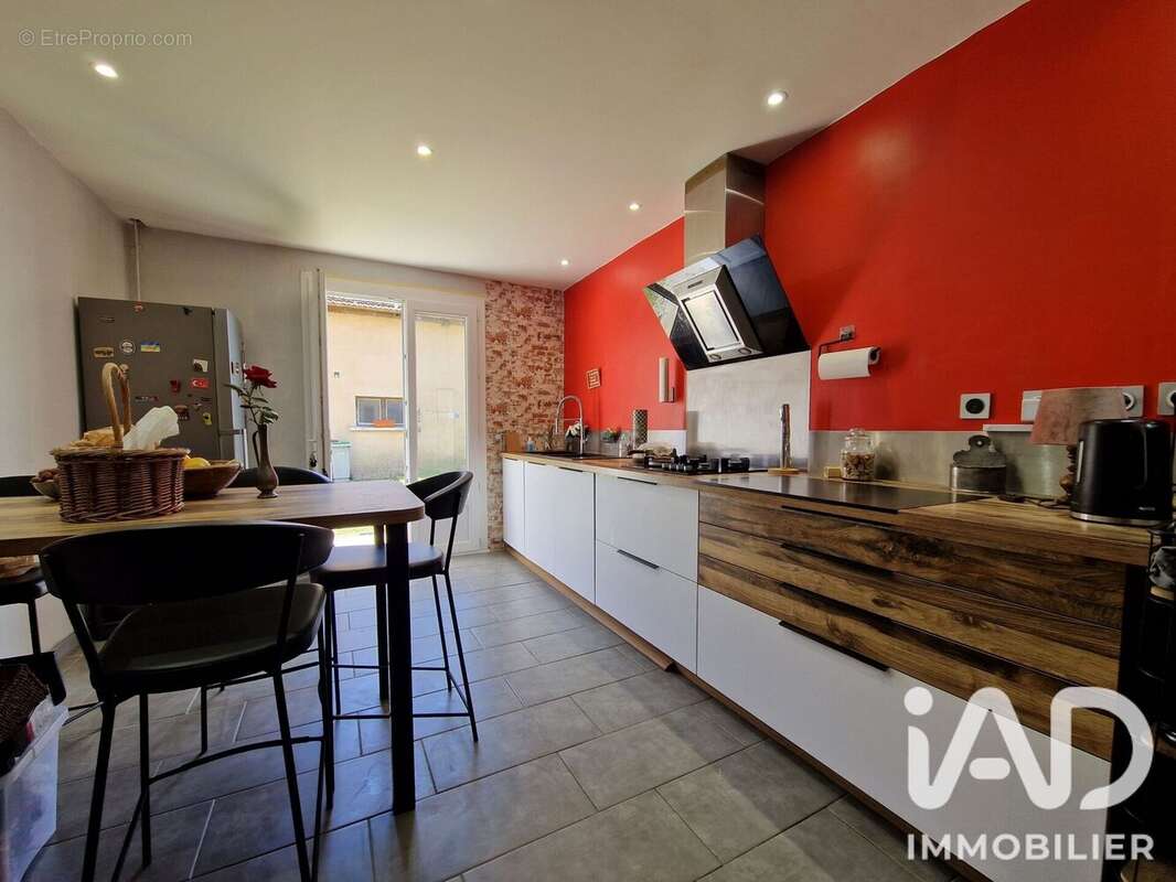 Photo 3 - Maison à VIC-EN-BIGORRE